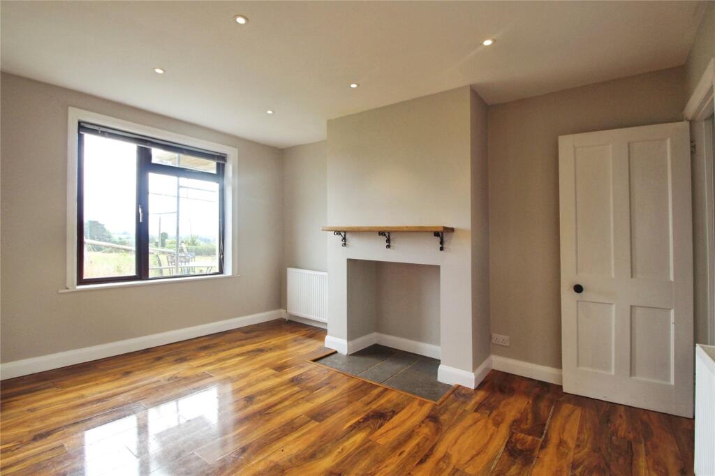 House in Dorchester - View 4