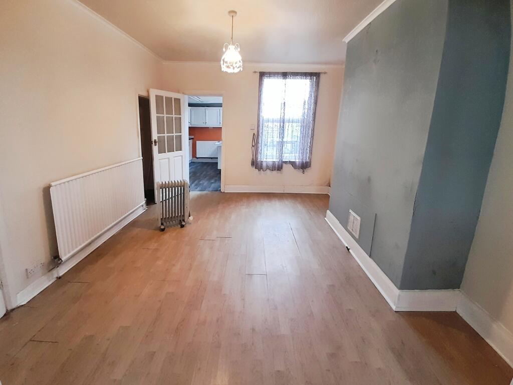 House in Doncaster - View 5