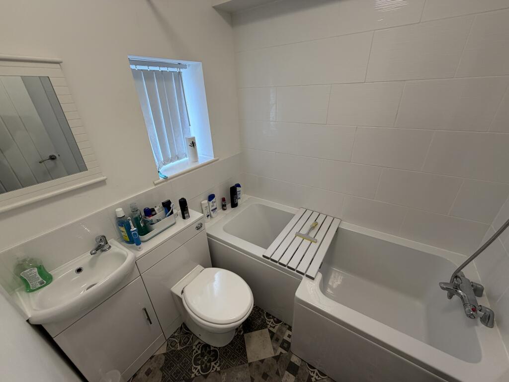 House in Stockton-on-Tees - View 5