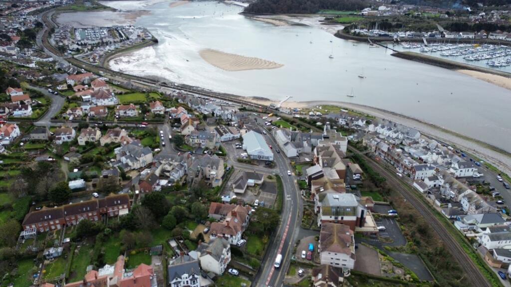 Apartment in Conwy, Deganwy - More