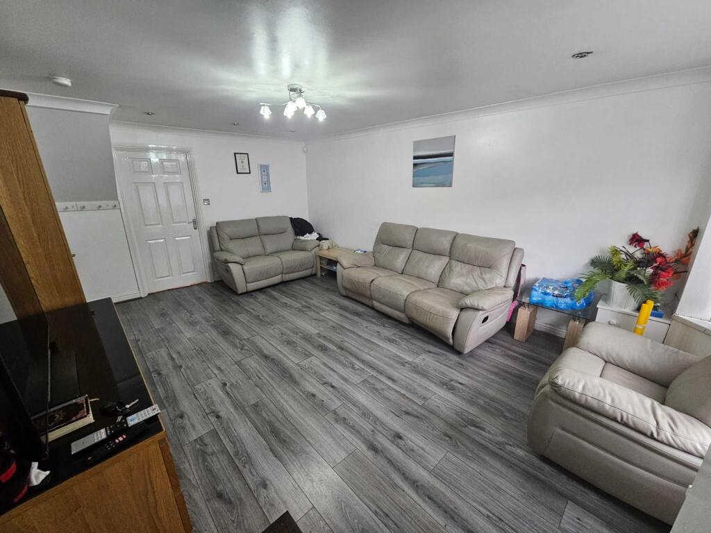 Additional image 2 of Woodfield Crescent, Birmingham