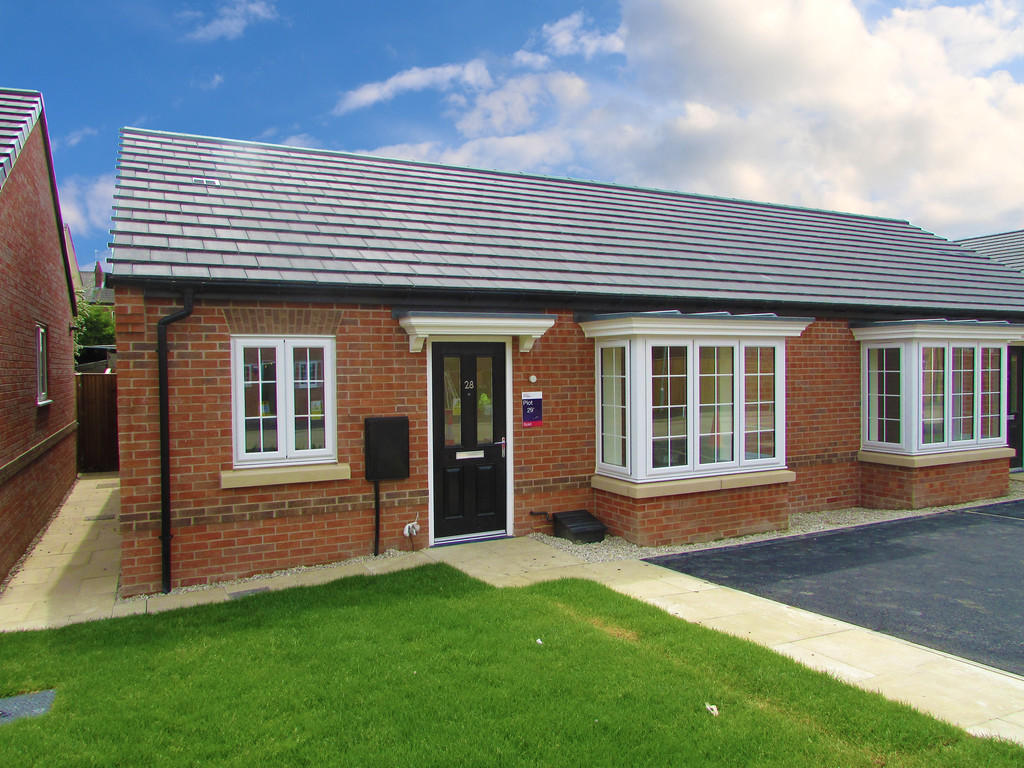Main image of property: 22 Lidgett Green, Featherstone, Pontefract