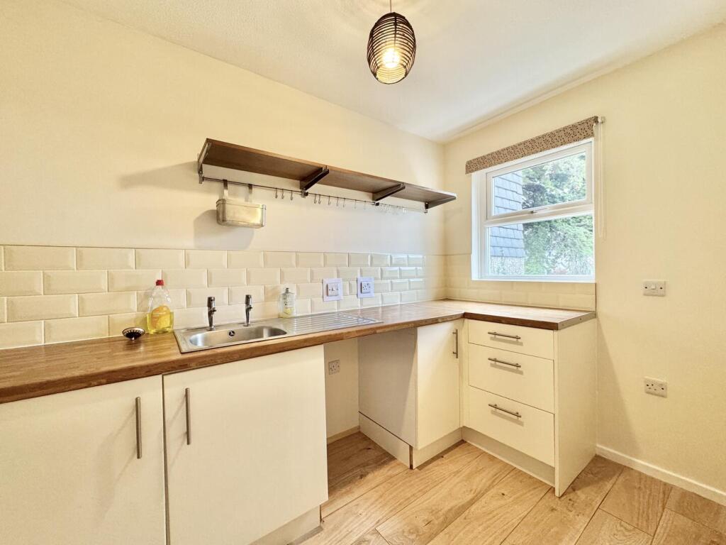 House in Penryn, Cornwall - More