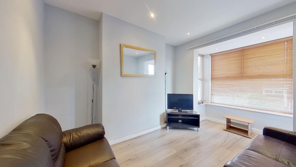 Main image of property: Wetherby Grove, Burley, Leeds, West Yorkshire