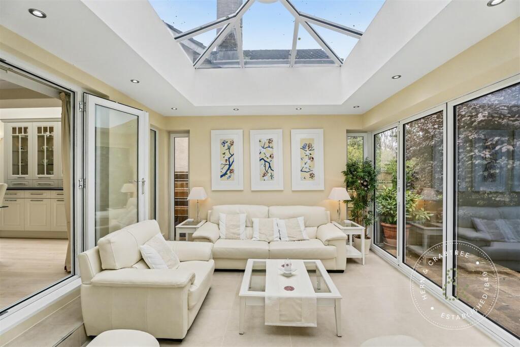House in Cardiff - More