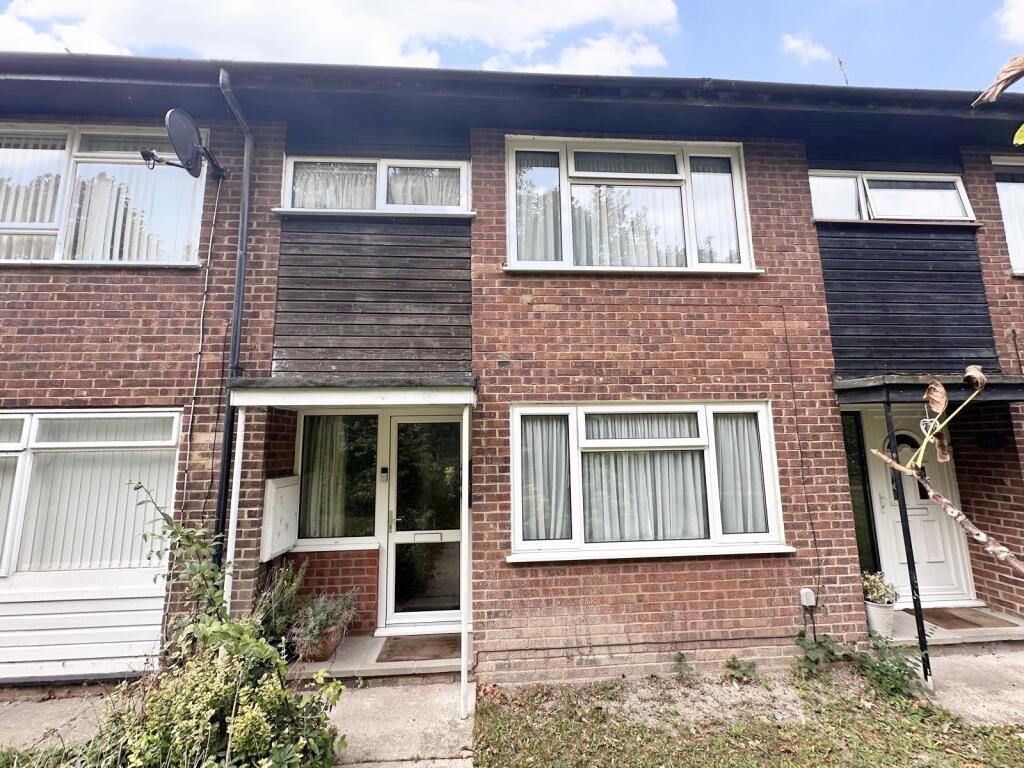 Main image of property: Green Drift, Royston