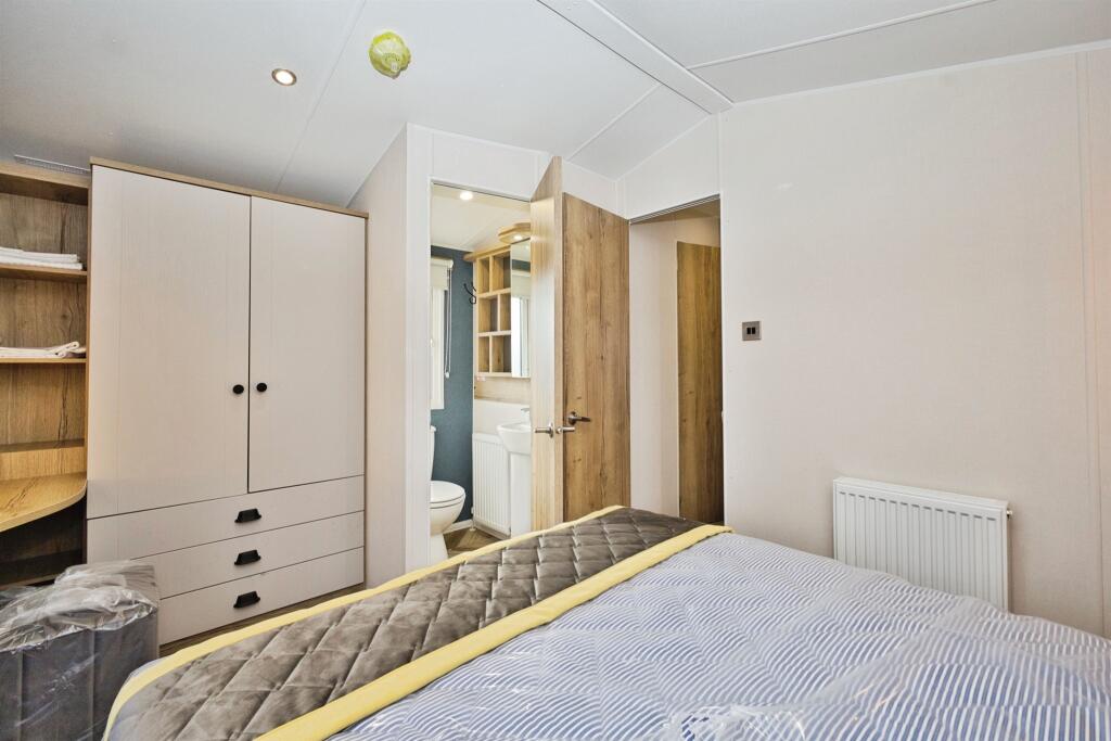 House in Bath - View 5