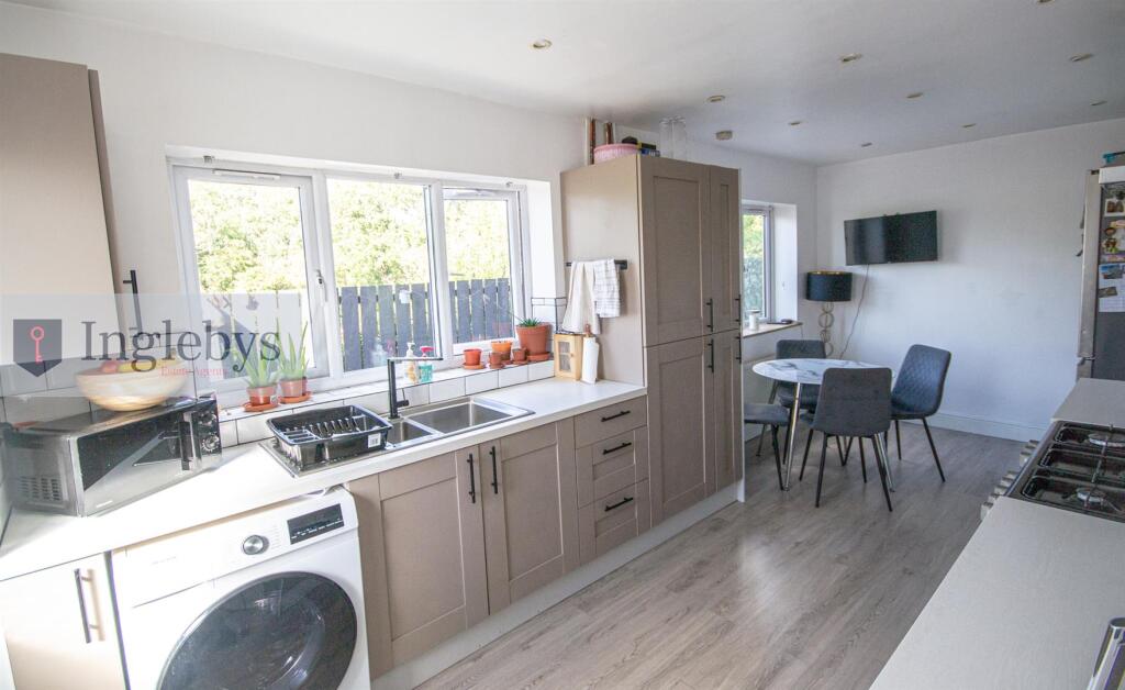 House in Stockton-on-Tees - More