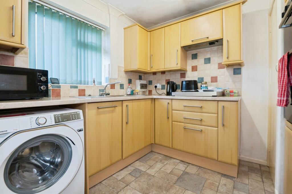 Itchenside Close, Southampton photo 4