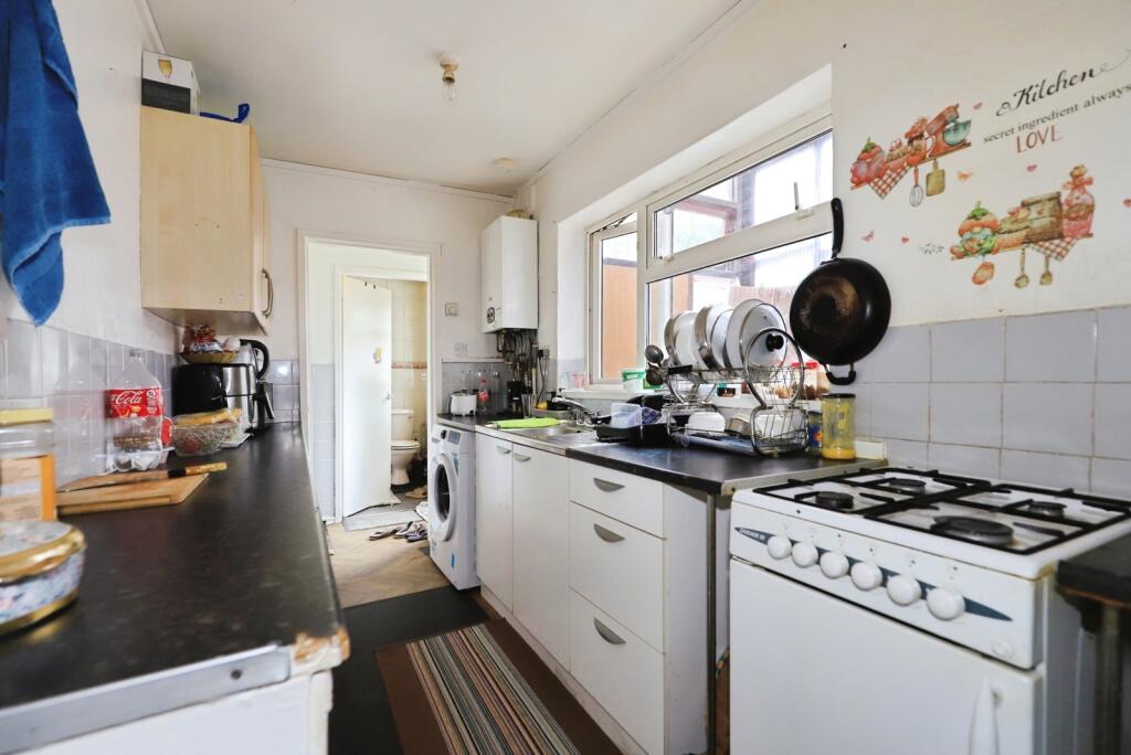House in Wolverhampton, West Midlands - View 4