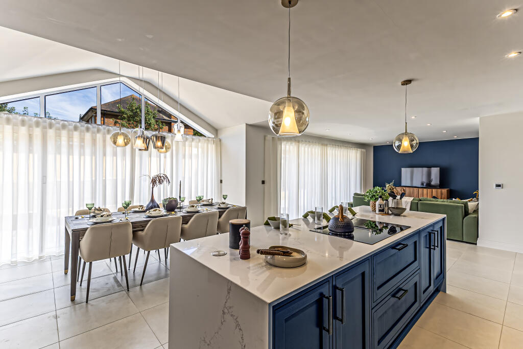 Main image of property: Oak House Bell Lane, Brookmans Park, AL9