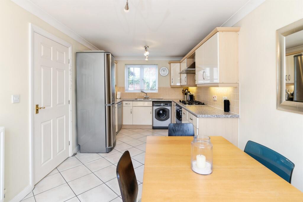 House in Sandy, Central Bedfordshire - View 5