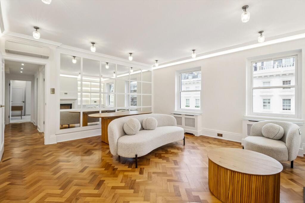 Apartment in London - View 2