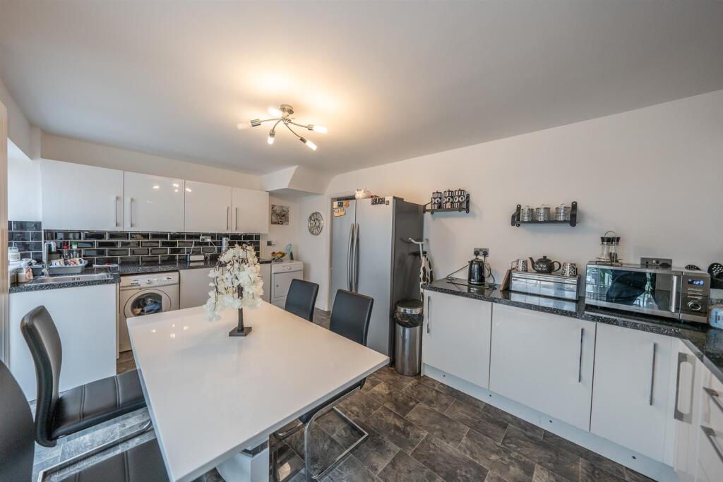House in Gateshead, North East - More