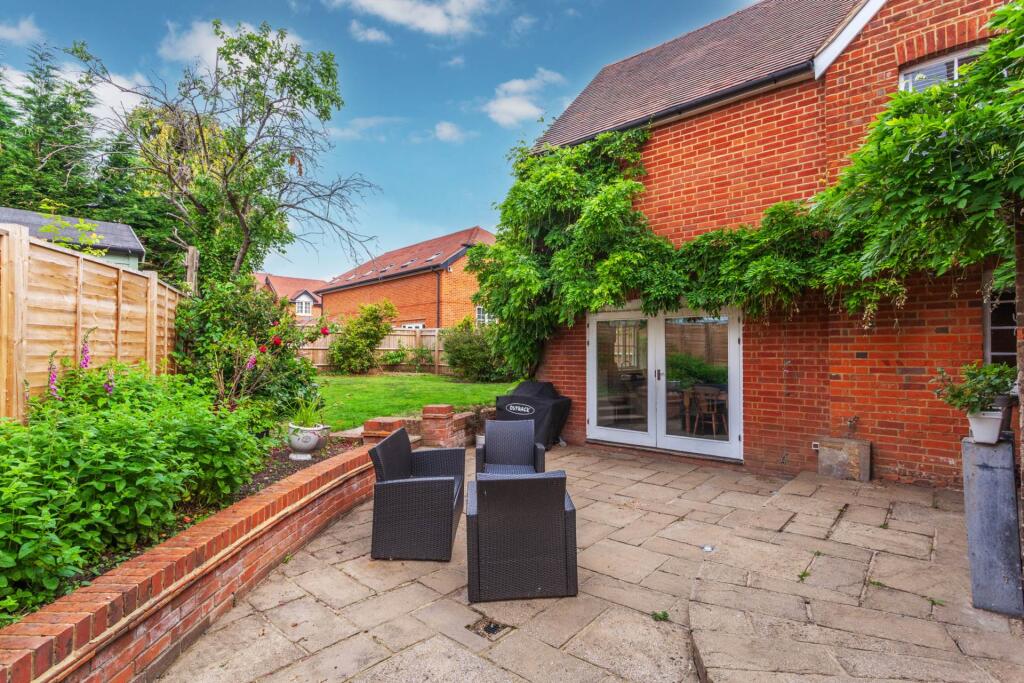 Sedgewell Road, Sonning Common, South Oxfordshire - View 5