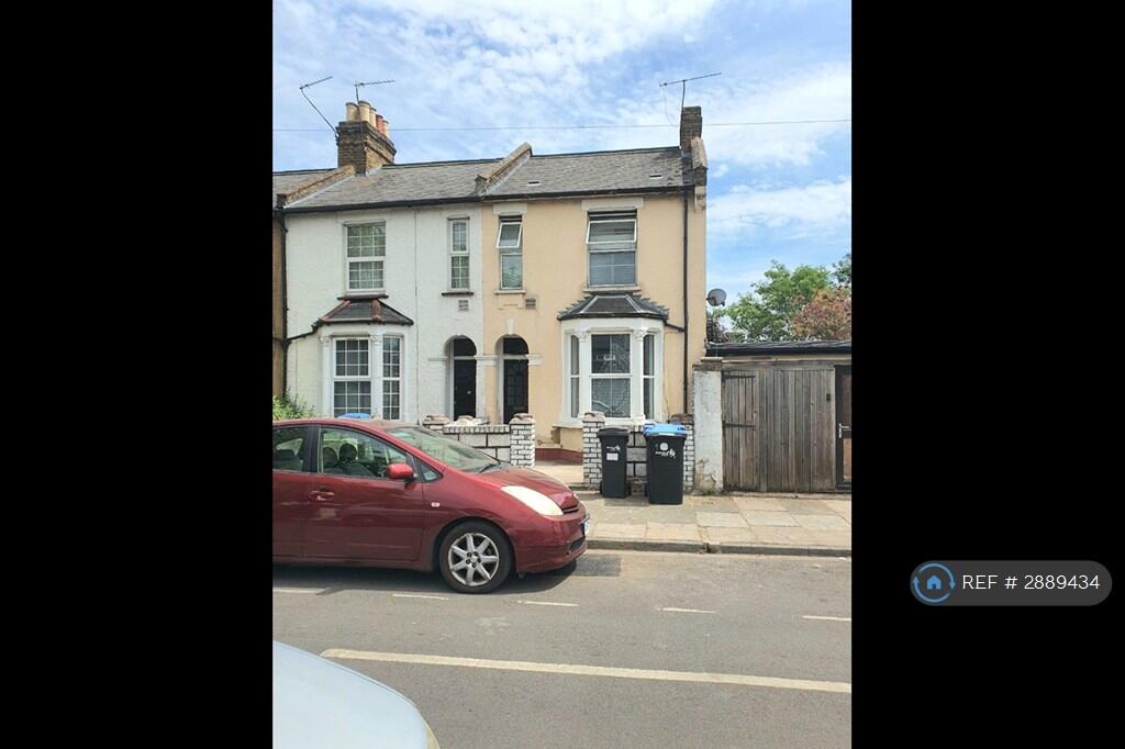 Main image of property: Edinburgh Road, London, N18