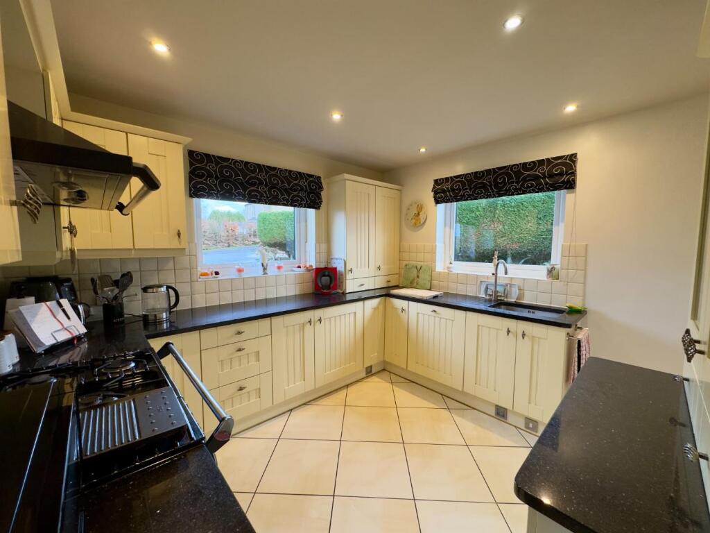 Additional image 4 of Pasturegate, Burnley