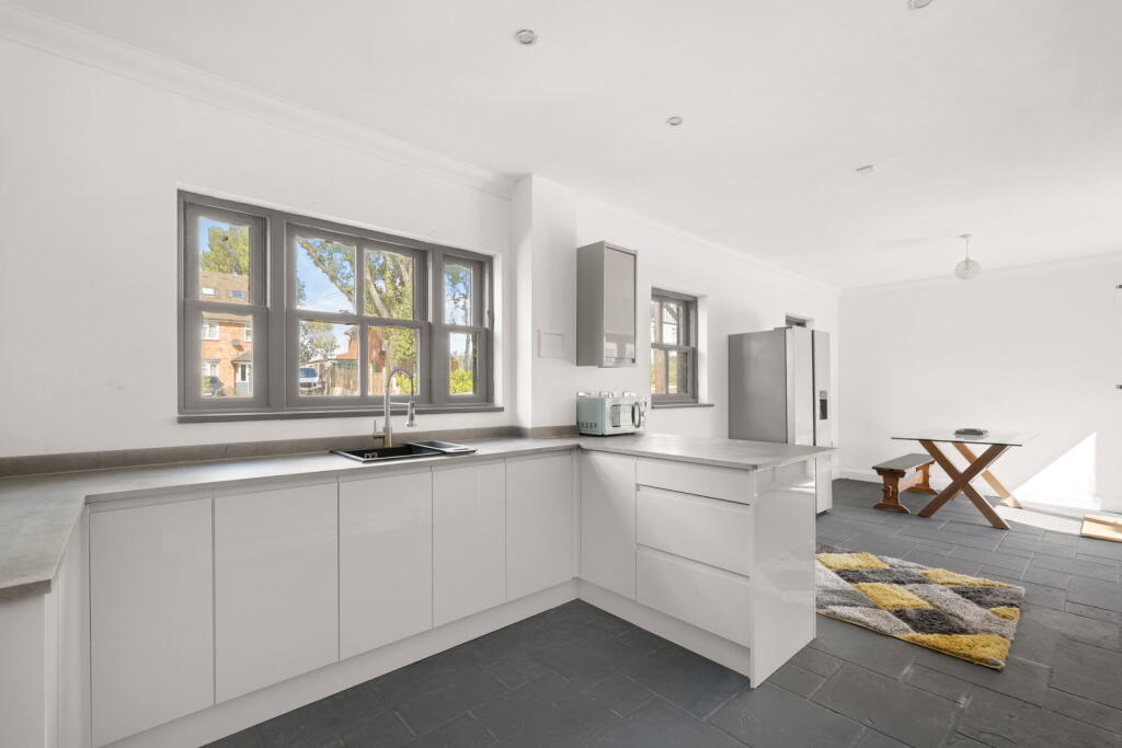 House in Chelmsford - View 4