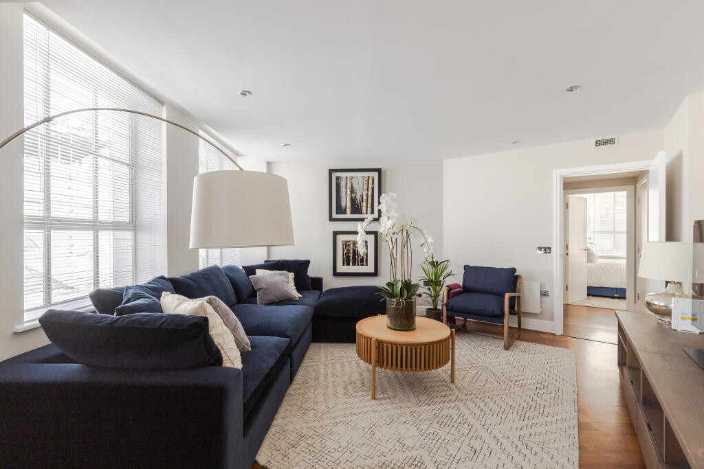 Apartment in London, City of Westminster - View 5