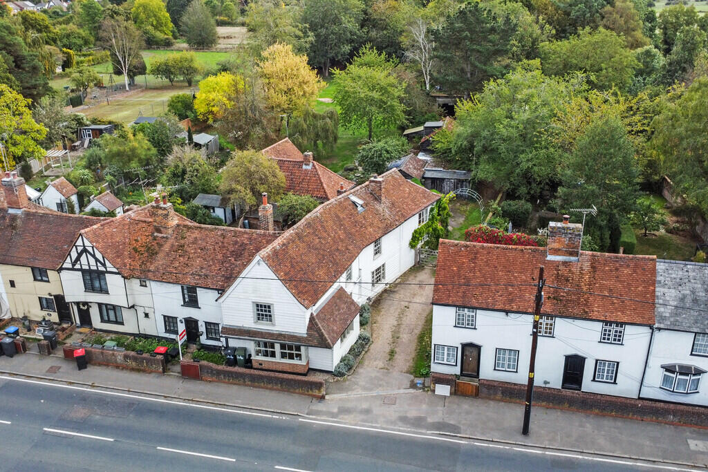 4-bed semi-detached on White Colne, Colchester, £850,000