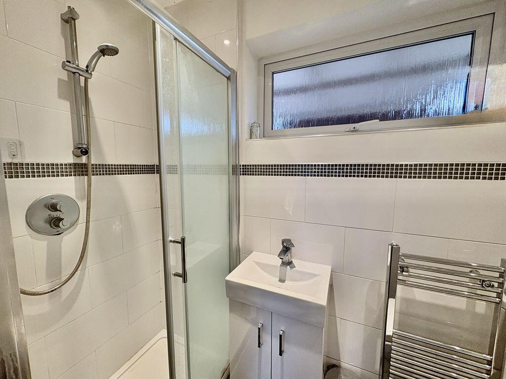 House in Hemel Hempstead, Chepping Wycombe - More