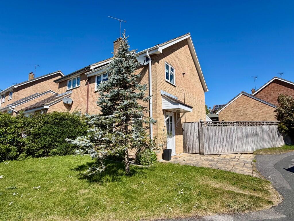 Main image of property: Middle Ground, Royal Wootton Bassett, SN4 8LJ