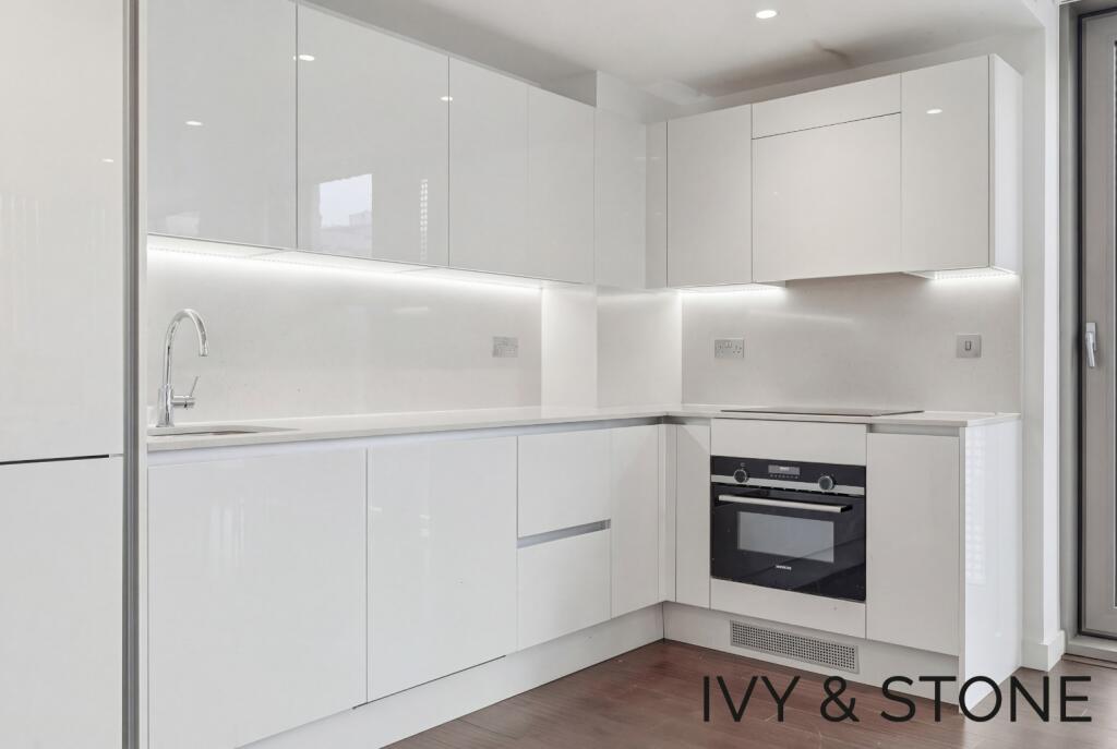 Apartment in London, East Smithfield, Whitechapel - View 5