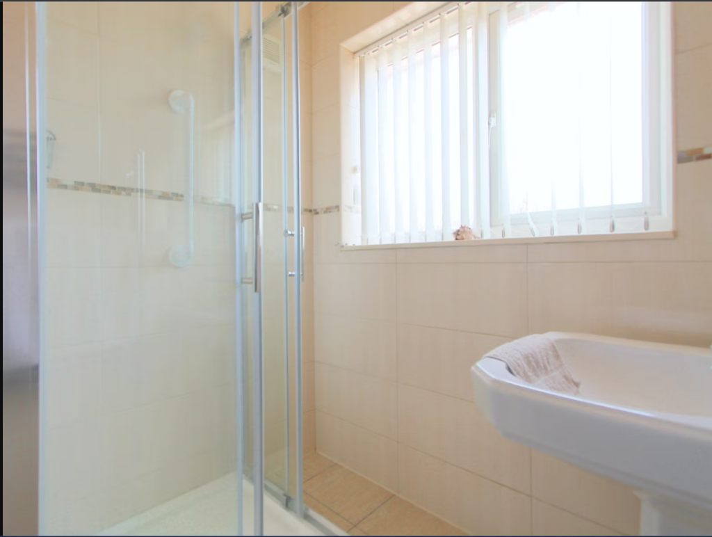 House in Leicester - View 2