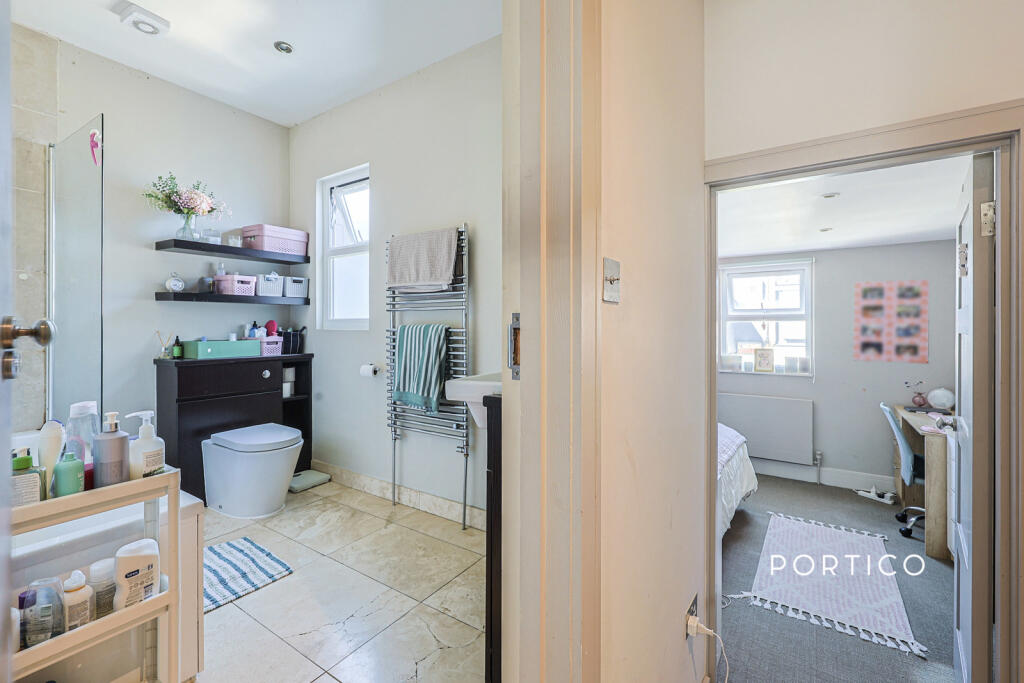 4 bedroom terraced house for rent