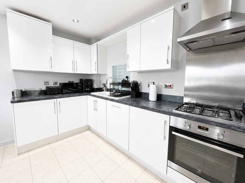 House in Basildon, Essex - More