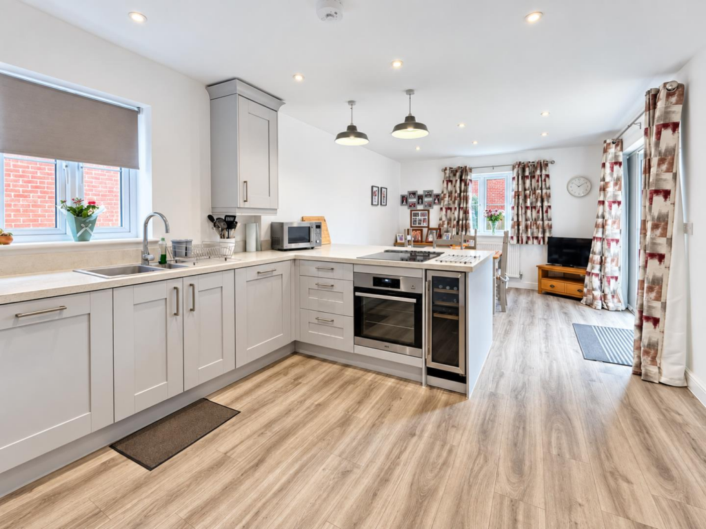 House in Northampton - View 4