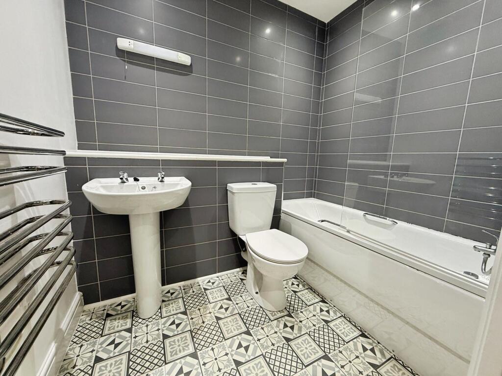 Additional image 5 of Flat 3 The Keep, Middlepark Drive, West Midlands, B31