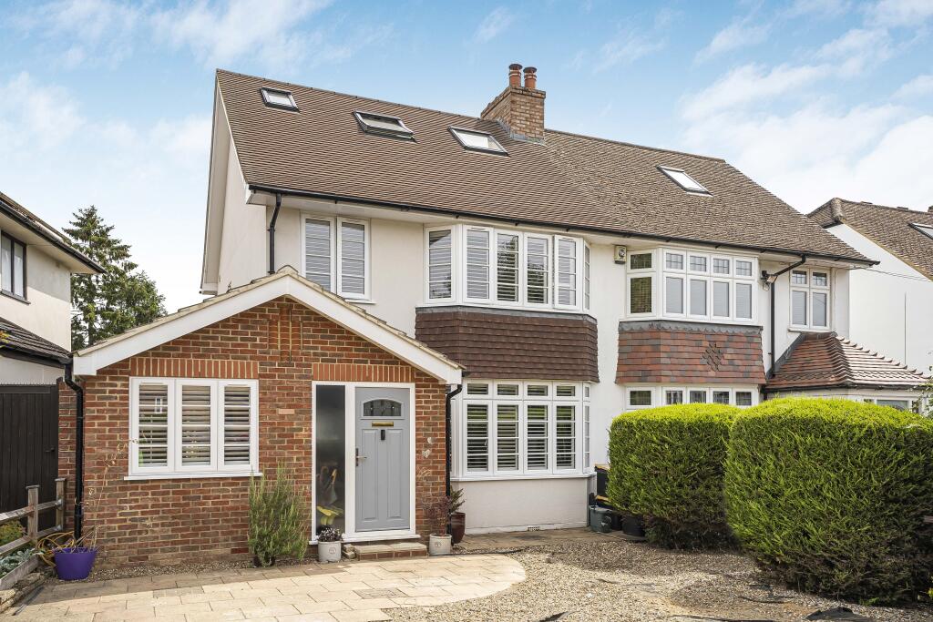 Main image of property: Bettespol Meadows, Redbourn, St. Albans, AL3