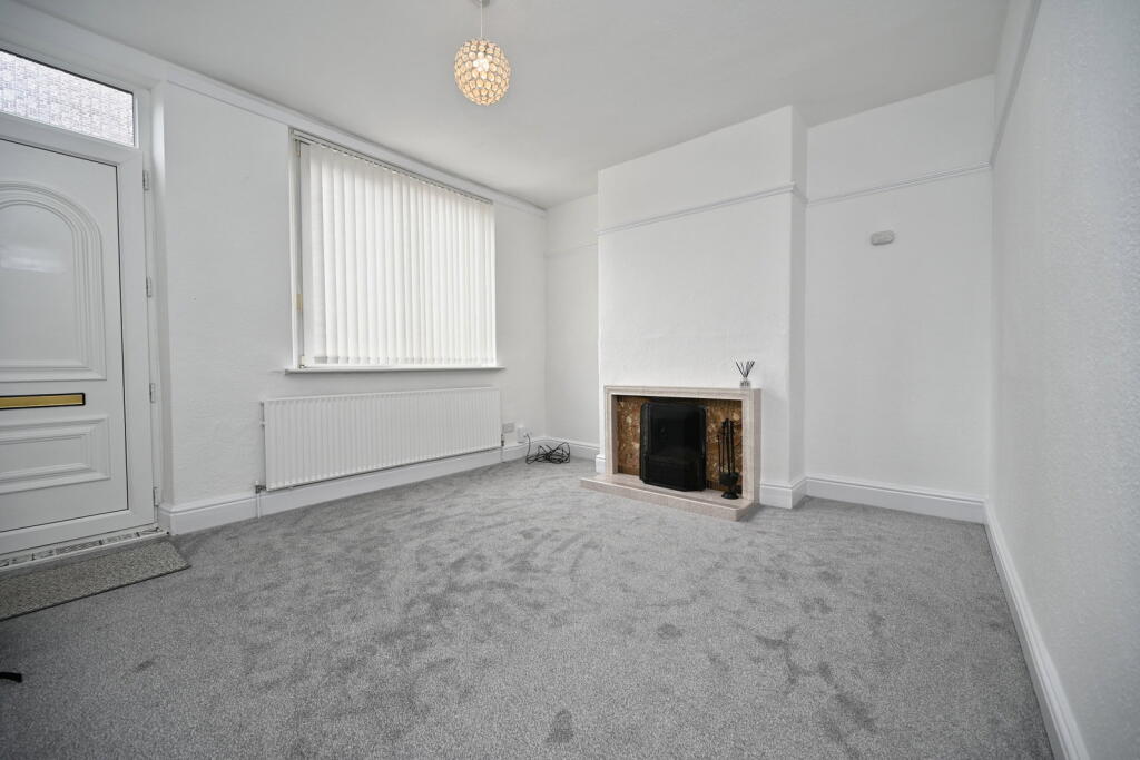 House in Wakefield - View 4