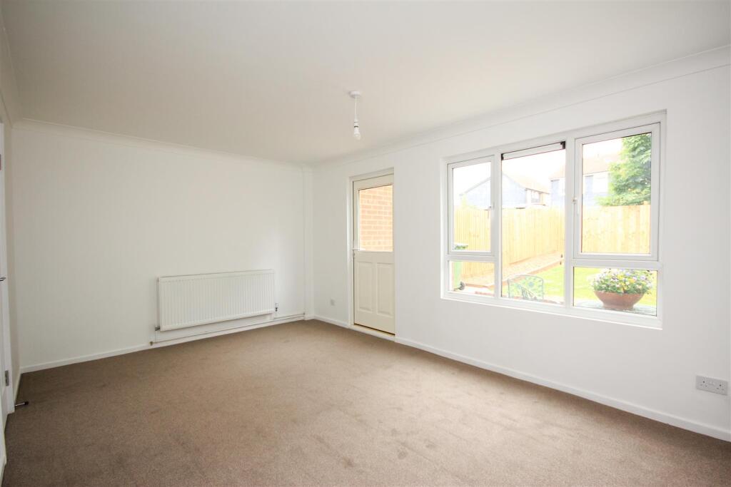 House in Wellingborough, Wendel View - View 4