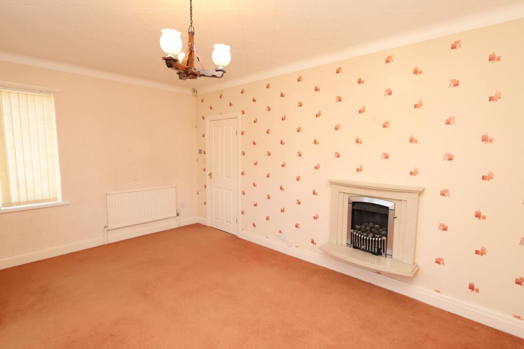 Balmoral Avenue, Stretford, M32 - View 6