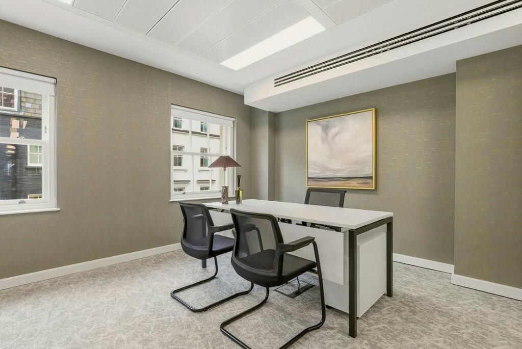 Chairman's suite.jpg