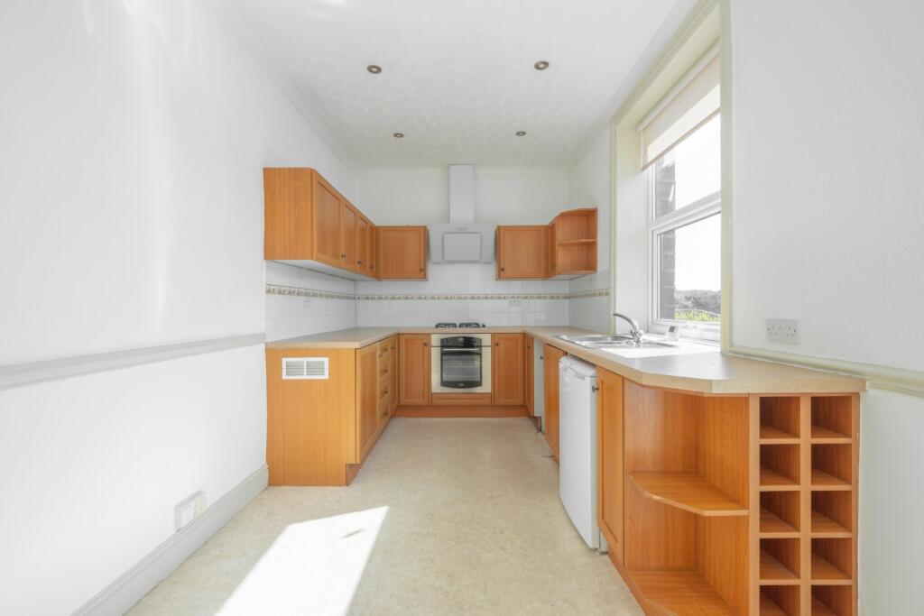 Wetlands Road, Meltham, Holmfirth, HD9 photo 3