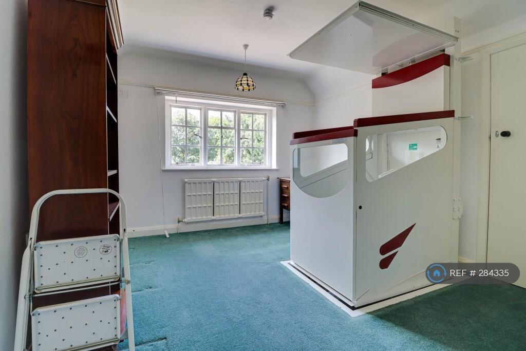 Additional image 10 of Southdown Road, Harpenden, AL5