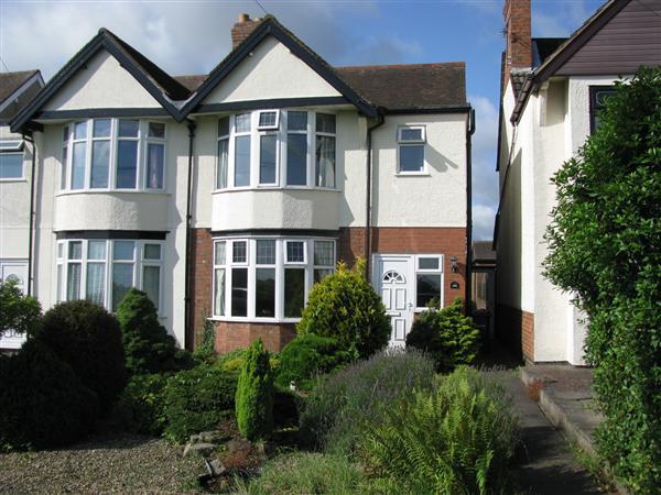Main image of property: Lutterworth Road, Burbage, LE10