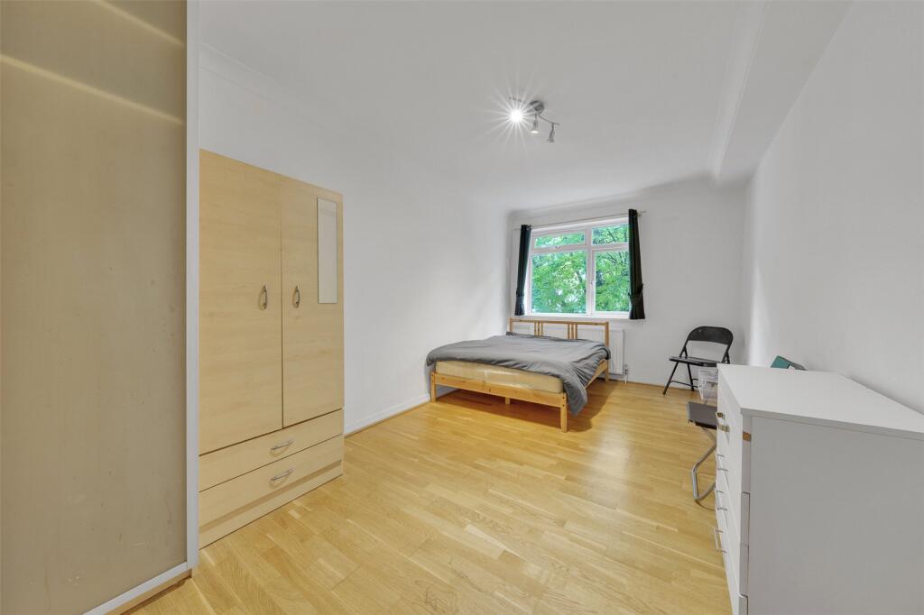3 bedroom flat for rent