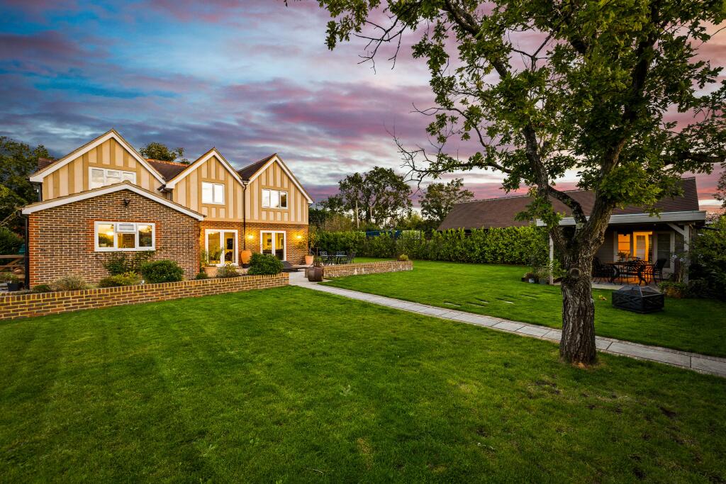 Main image of property: Ref: GF - Bonnetts Lane, Ifield, RH11 0NY