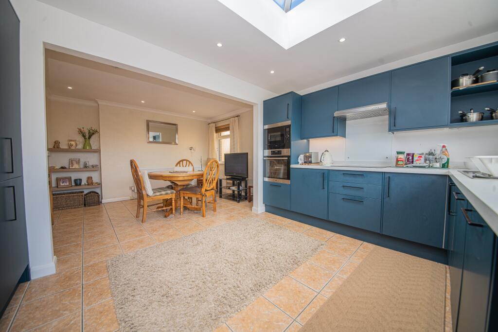 House in Southampton - View 5