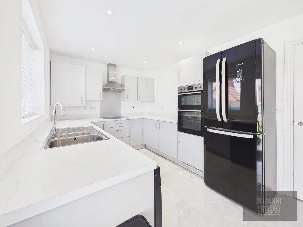 Hollyberry Way, Eastern Green, Coventry – pohled 4