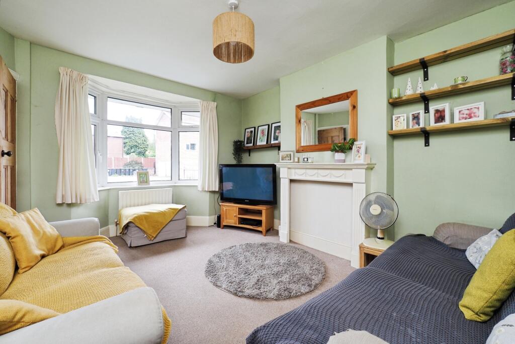 House in Nottingham, Chilwell - View 3