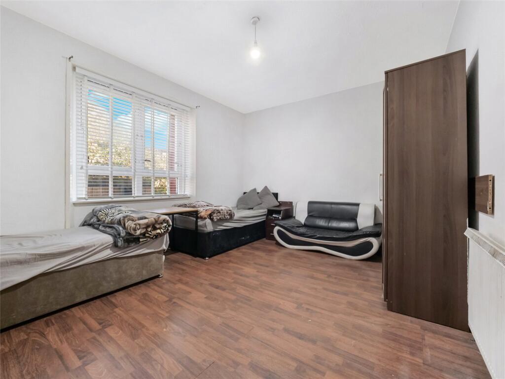 Riccarton Street, Glasgow, Glasgow City, G42 photo 2