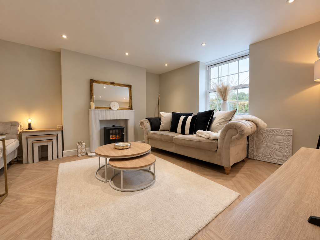 House in Stockport - View 4