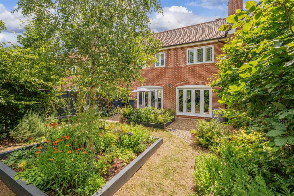 Main image of property: Pirnhow Street, Ditchingham, Bungay