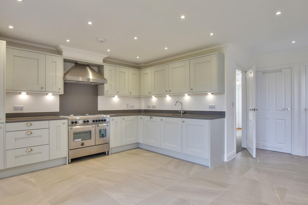 Woodlands Park, New Homes photo 2