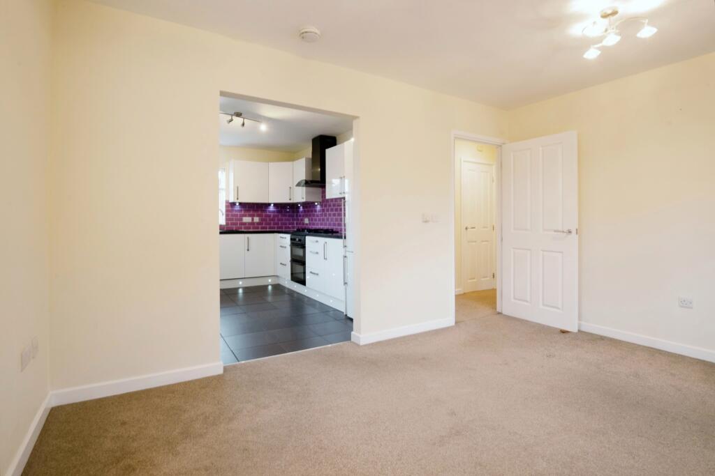 Apartment in Cardiff - View 2